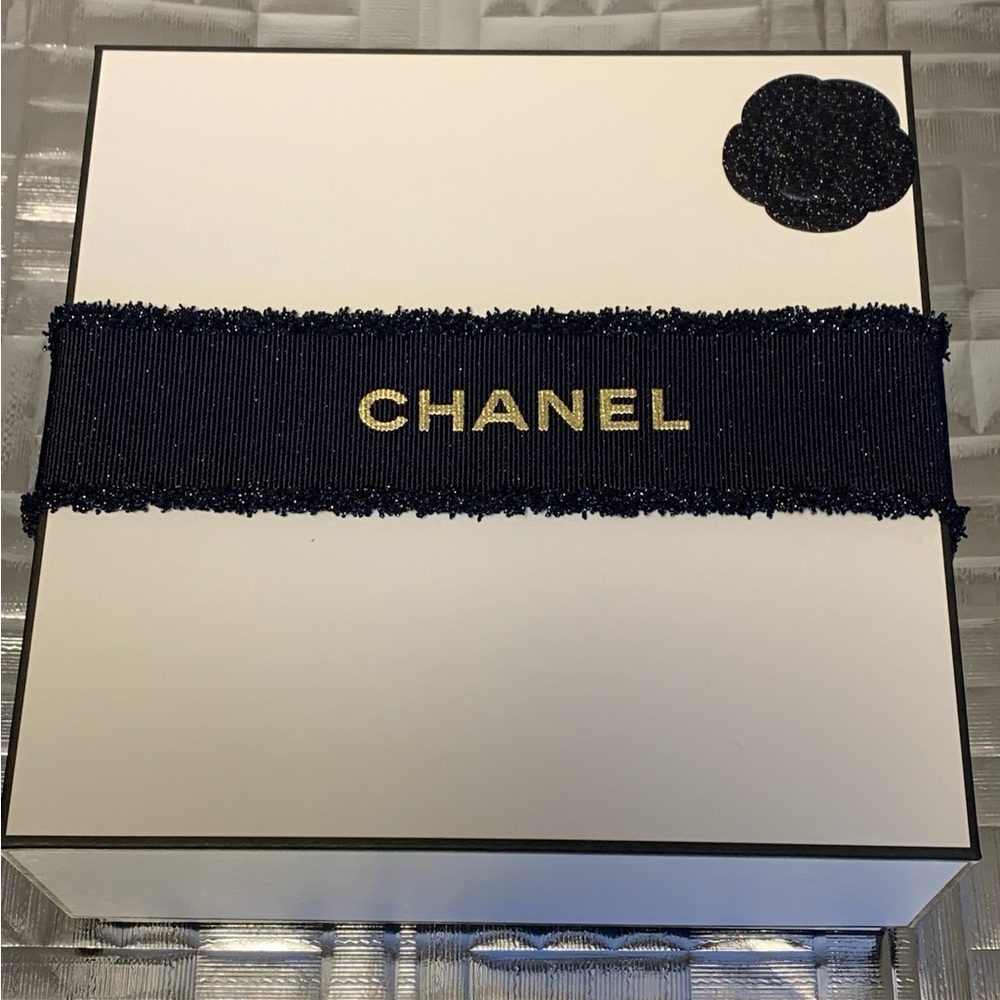 CHANEL White Gift Box w Luxurious Navy Ribbon & Camellia & Chanel Tissue XL